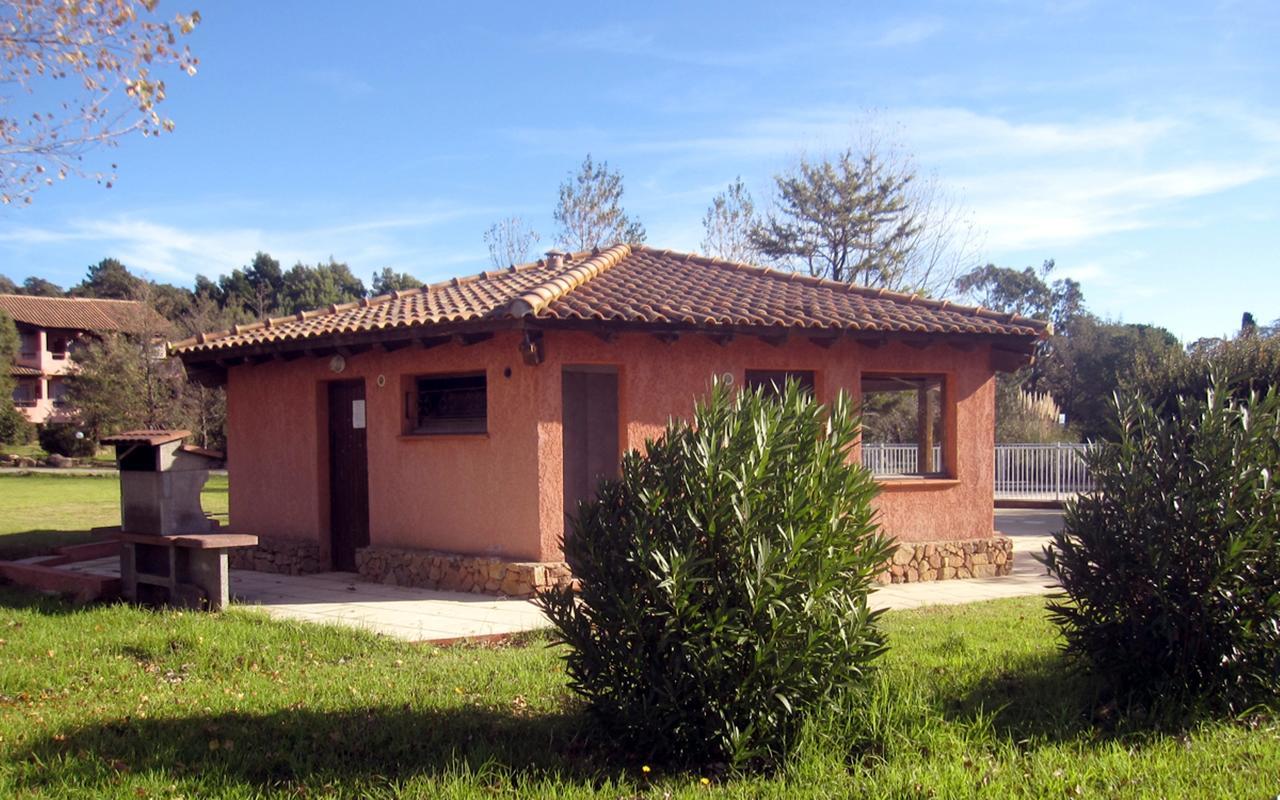 Pinarellu Complesso Residenziale Marina Di Pinarelloアパートホテル エクステリア 写真