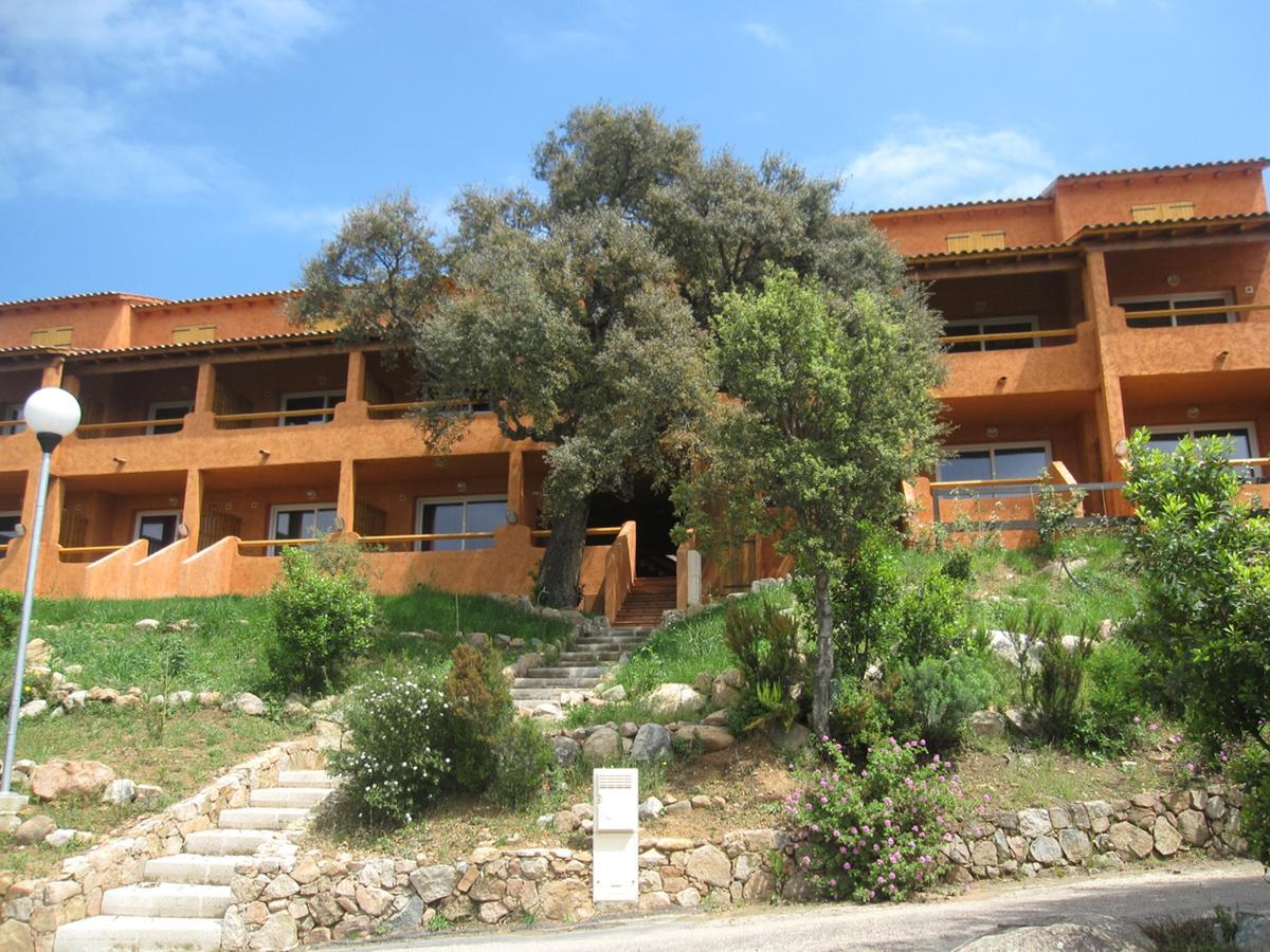 Pinarellu Complesso Residenziale Marina Di Pinarelloアパートホテル エクステリア 写真