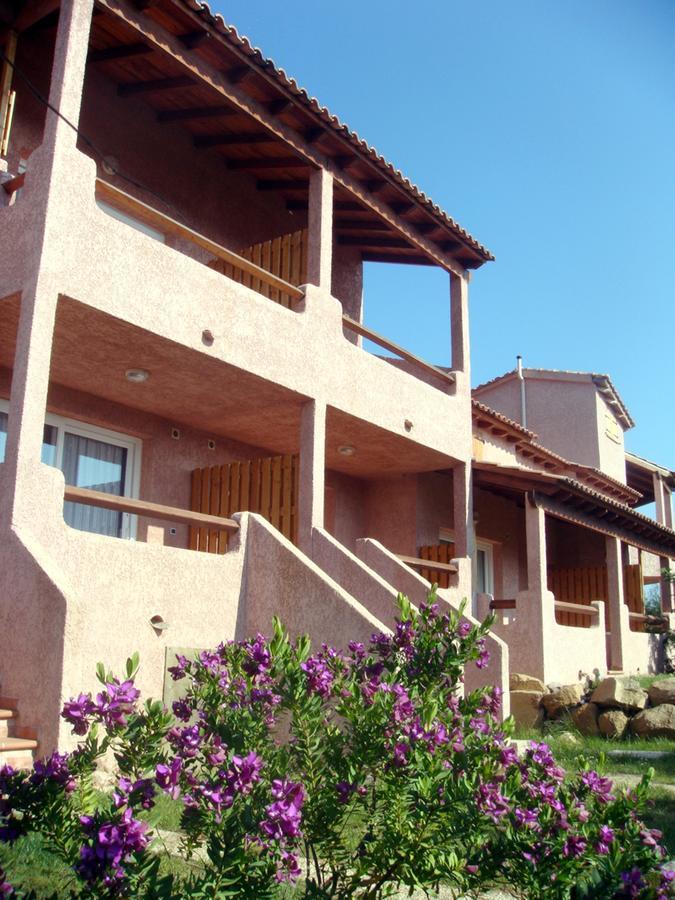 Pinarellu Complesso Residenziale Marina Di Pinarelloアパートホテル エクステリア 写真