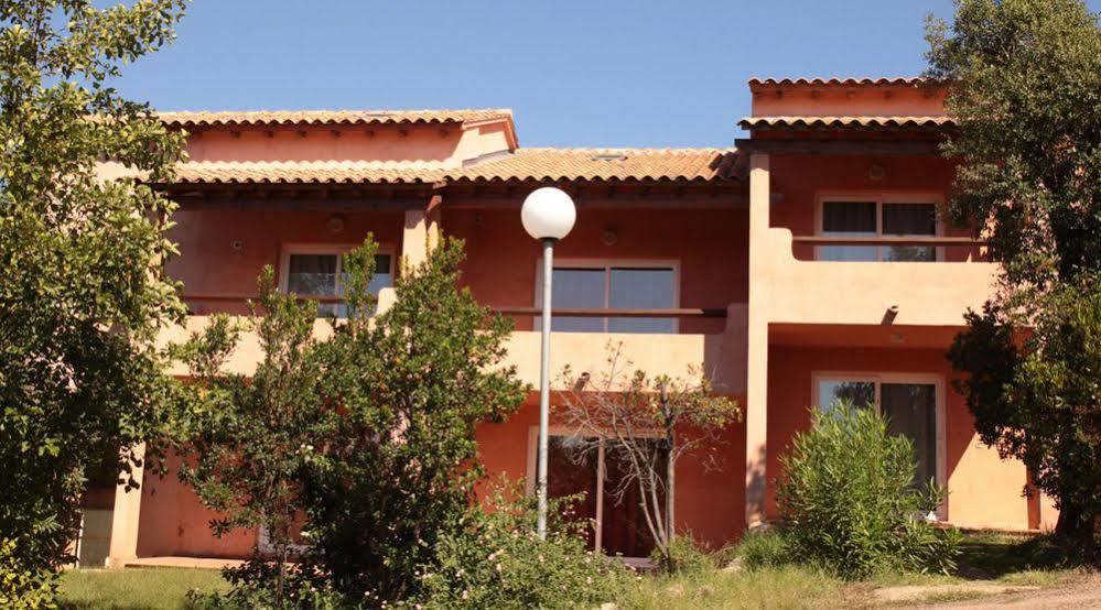 Pinarellu Complesso Residenziale Marina Di Pinarelloアパートホテル エクステリア 写真