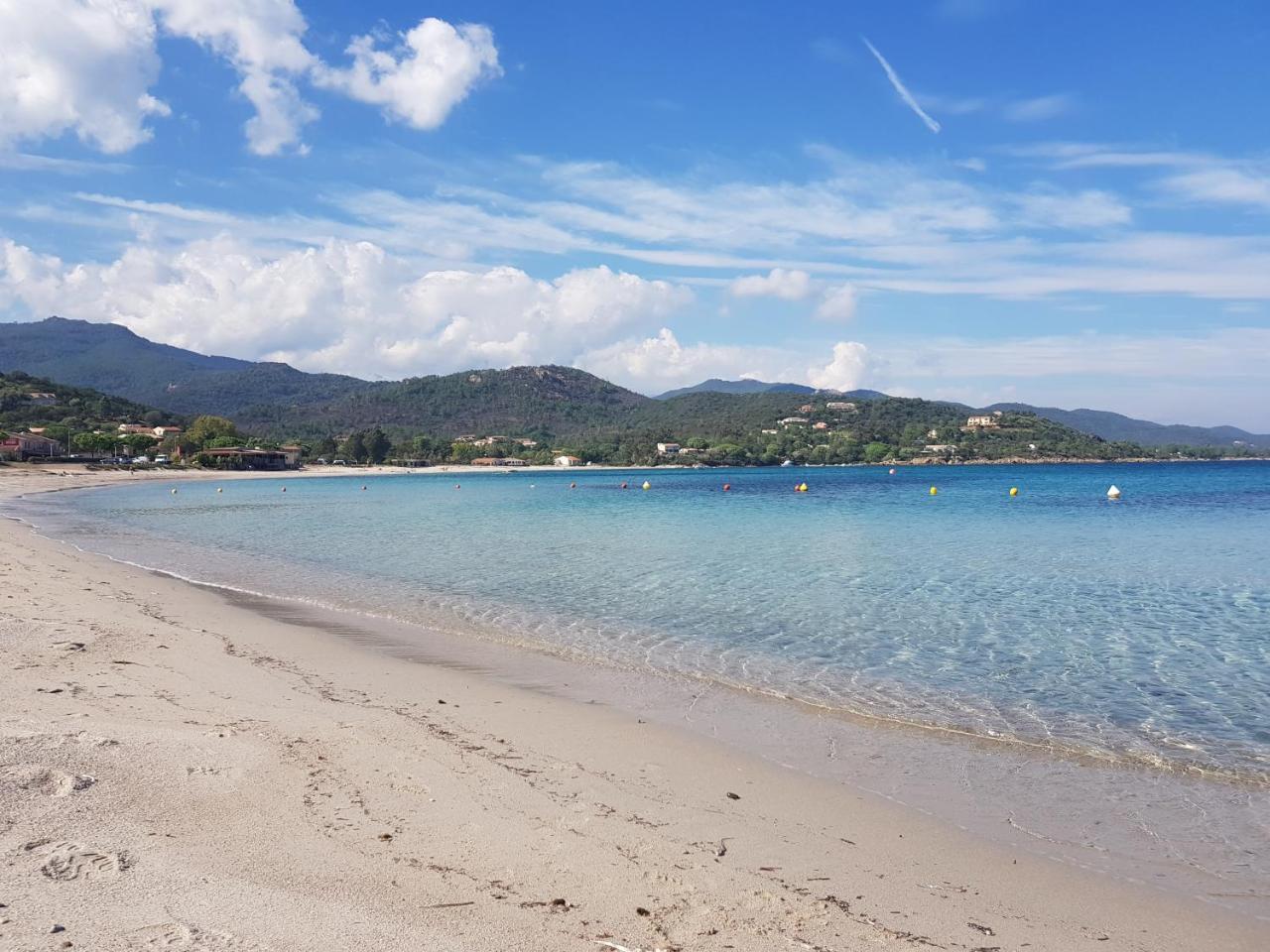 Pinarellu Complesso Residenziale Marina Di Pinarelloアパートホテル エクステリア 写真