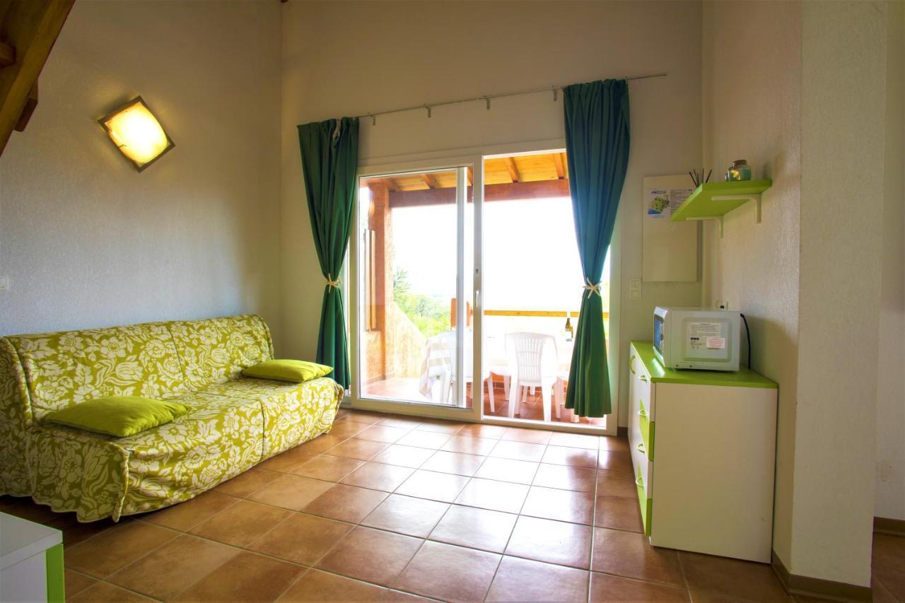 Pinarellu Complesso Residenziale Marina Di Pinarelloアパートホテル エクステリア 写真